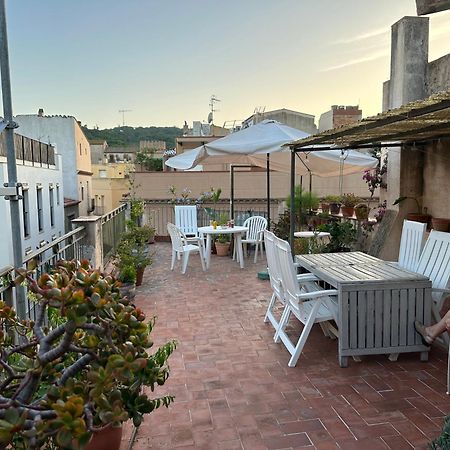 Notaria-Apartamento Y Estudio En Casco Antiguo, Al Lado De Playa, Rambla Y Monasterio, Con Acceso A Terraza Ajardinada Sant Feliu de Guixols Εξωτερικό φωτογραφία
