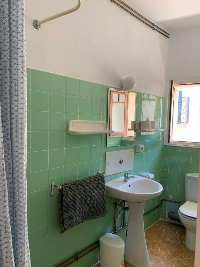 Notaria-Apartamento Y Estudio En Casco Antiguo, Al Lado De Playa, Rambla Y Monasterio, Con Acceso A Terraza Ajardinada Sant Feliu de Guixols Εξωτερικό φωτογραφία
