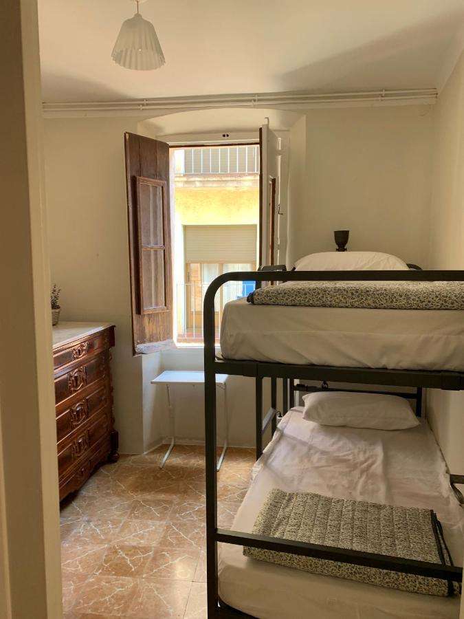 Notaria-Apartamento Y Estudio En Casco Antiguo, Al Lado De Playa, Rambla Y Monasterio, Con Acceso A Terraza Ajardinada Sant Feliu de Guixols Εξωτερικό φωτογραφία