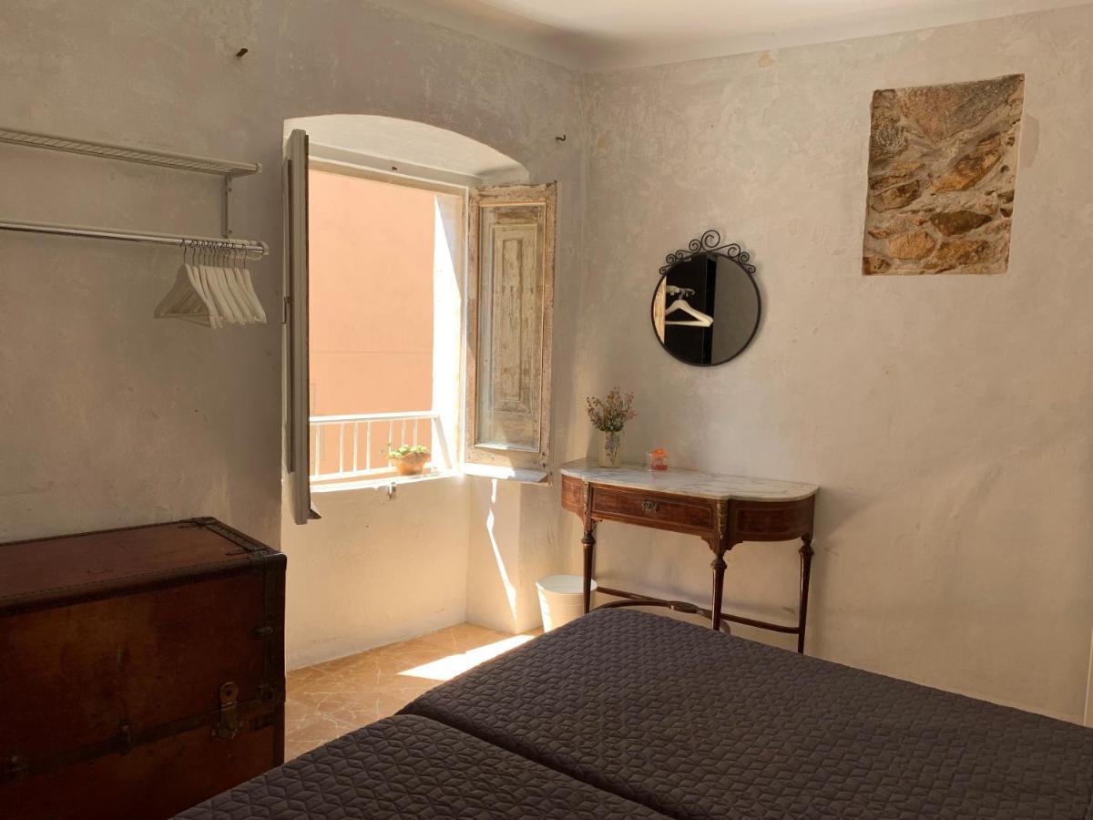 Notaria-Apartamento Y Estudio En Casco Antiguo, Al Lado De Playa, Rambla Y Monasterio, Con Acceso A Terraza Ajardinada Sant Feliu de Guixols Εξωτερικό φωτογραφία