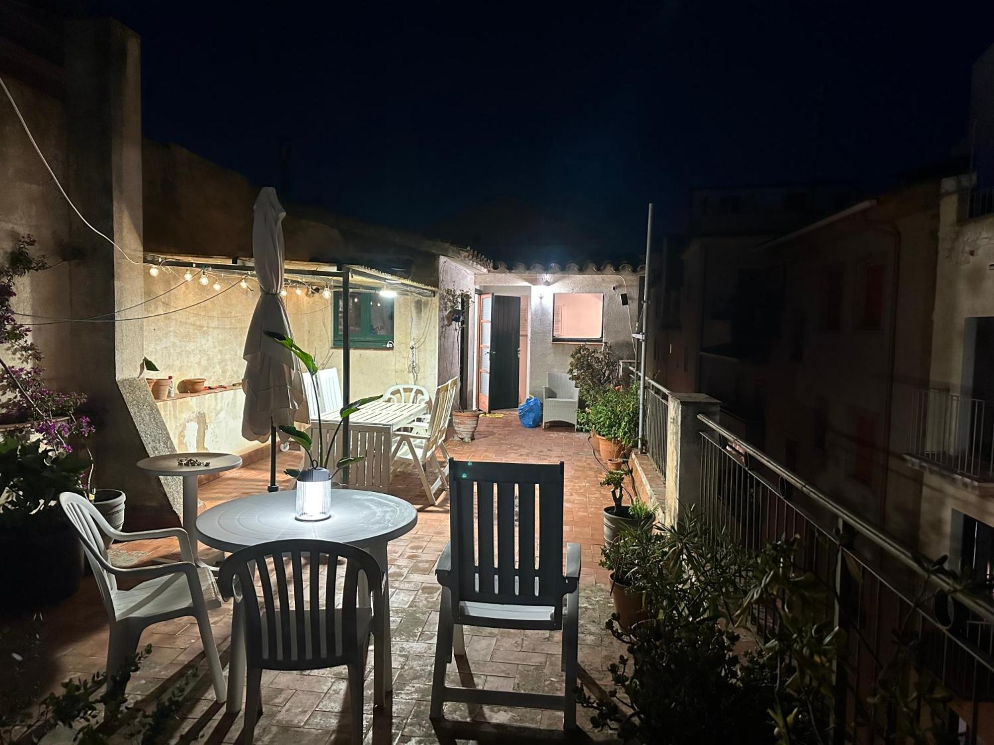 Notaria-Apartamento Y Estudio En Casco Antiguo, Al Lado De Playa, Rambla Y Monasterio, Con Acceso A Terraza Ajardinada Sant Feliu de Guixols Εξωτερικό φωτογραφία