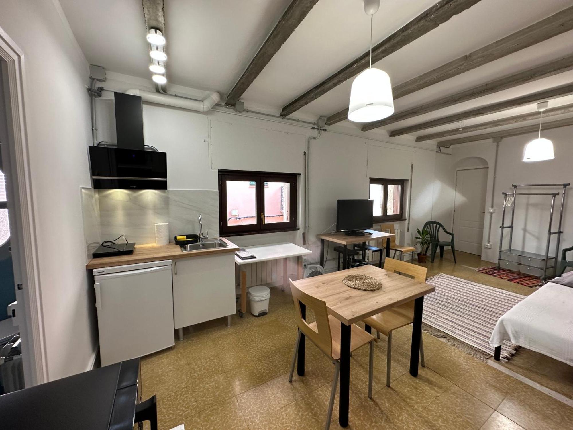 Notaria-Apartamento Y Estudio En Casco Antiguo, Al Lado De Playa, Rambla Y Monasterio, Con Acceso A Terraza Ajardinada Sant Feliu de Guixols Εξωτερικό φωτογραφία